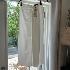 Zara Small white silk women’s midi skirt